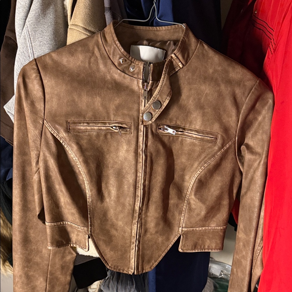 Cropped light brown moto jacket